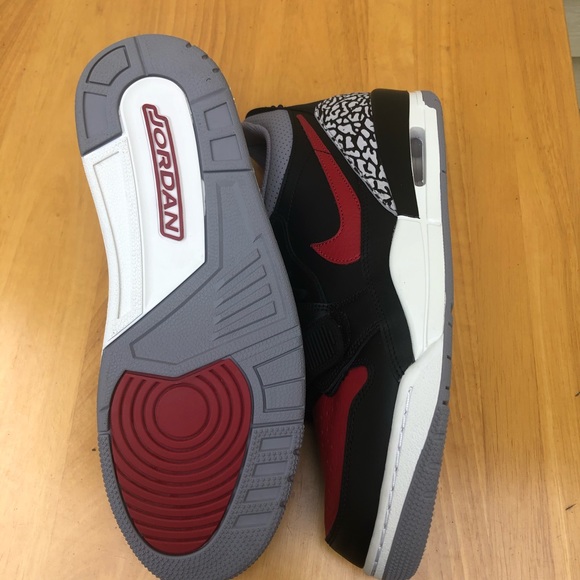Air Jordan Legacy 312 Low BRED Cement - Picture 2 of 5